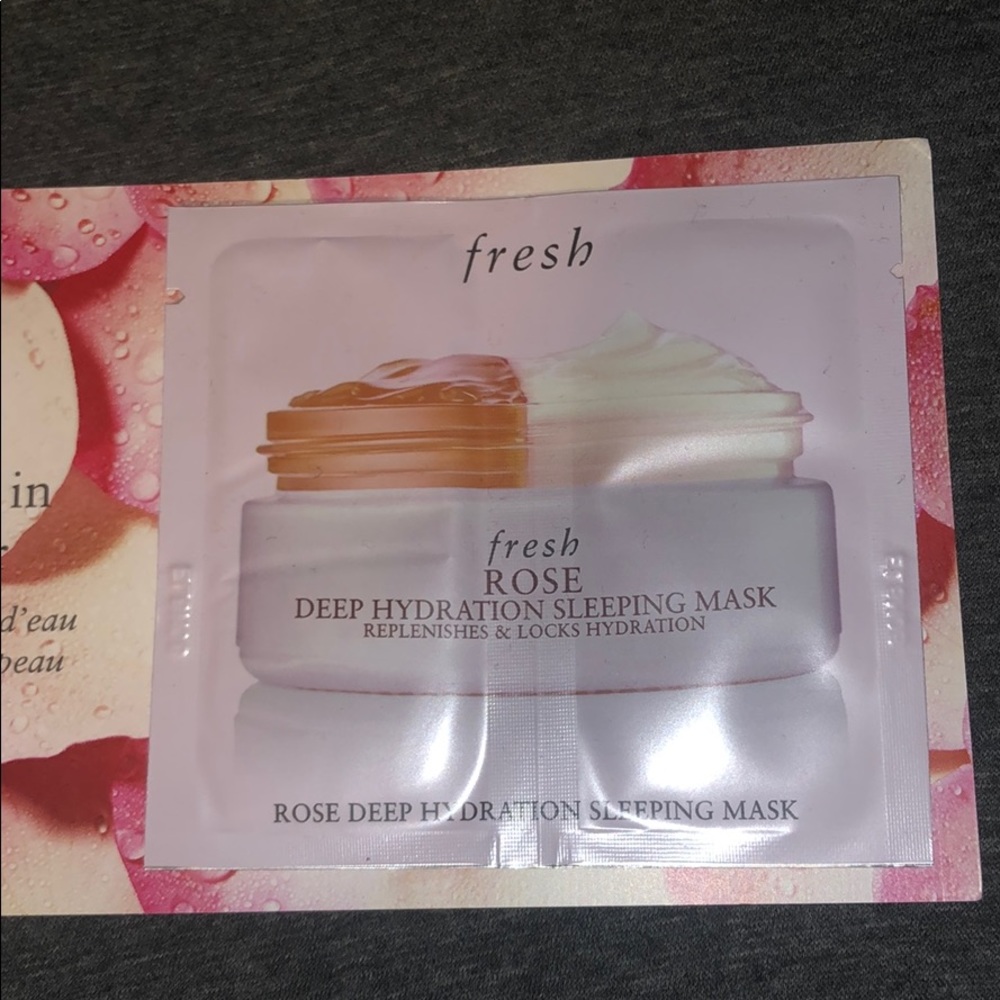 Rose Deep Hydration Sleeping Mask - Picture 2 of 5